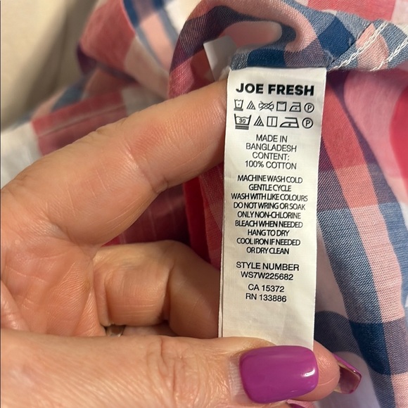Joe Fresh women’s Pink and Blue Plaid Button Down Shirt - Picture 8 of 11